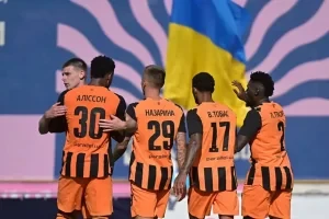 «Шахтер» продлил контракты с Резником и Изаки Силвой
